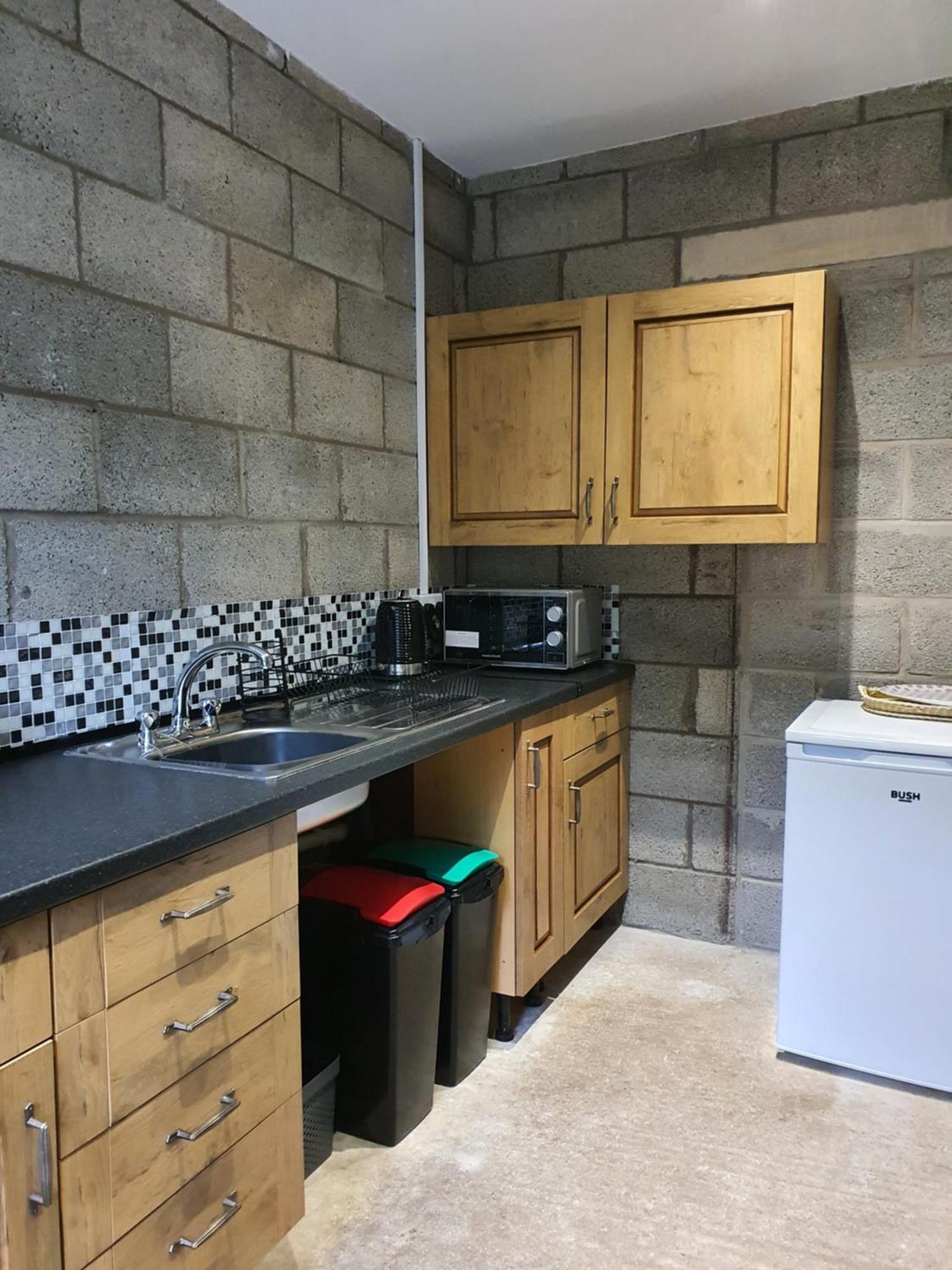 Gilfach Gower Farm Luxury Yurt With Hot Tub Hotel Ammanford Kültér fotó